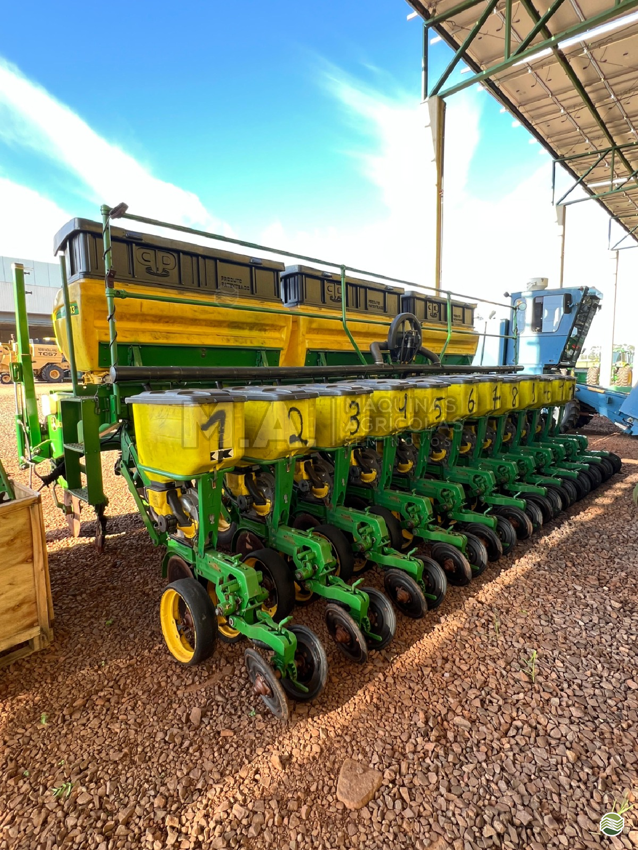 PLANTADEIRA JOHN DEERE PLANTADEIRAS 1113 M.A. Máquinas Agrícolas - Cascavel CASCAVEL PARANÁ PR